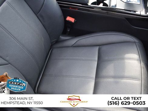 Used 2023 Land Rover Range Rover Evoque R-Dynamic SE AWD/4WD image 23