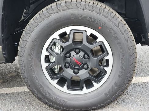New 2026 Toyota Tacoma TRD Off-Road AWD/4WD image 8