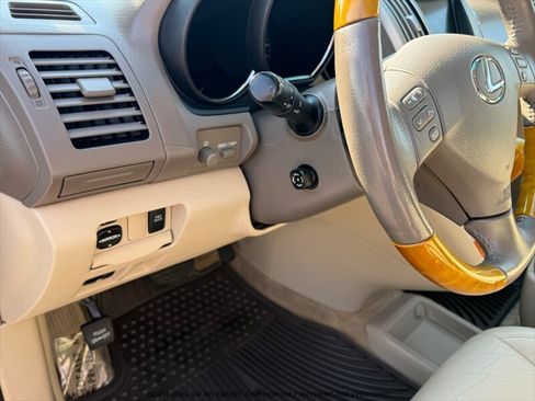 Used 2006 Lexus RX 330 AWD w/ Premium Plus Pkg image 25