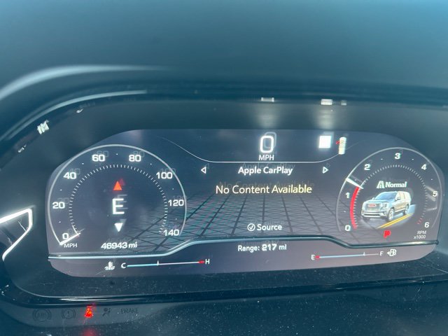 Used 2022 GMC Yukon XL Denali RWD image 25