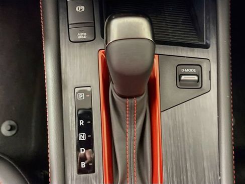 New 2026 Nissan Kicks SR w/ Cold Weather Package FWD image 12