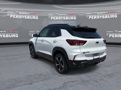 Used 2021 Chevrolet TrailBlazer RS w/ Sun and Liftgate Package AWD/4WD image 6