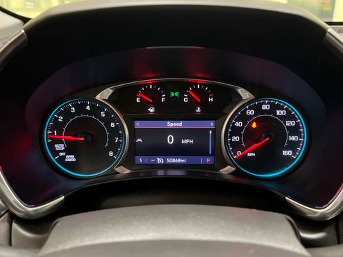 Used 2021 Chevrolet Equinox Premier FWD image 26
