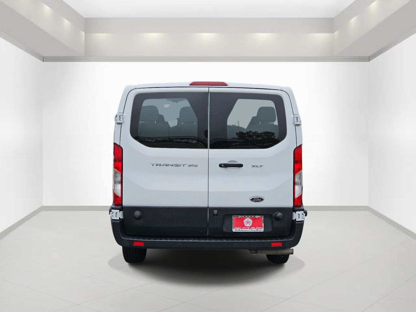 Used 2024 Ford Transit 350 XLT RWD image 5