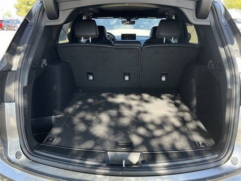 Used 2025 Acura RDX SH-AWD image 34