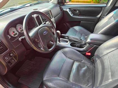 Used 2007 Ford Escape Limited image 1