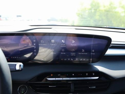 New 2026 Buick Enclave Avenir w/ Super Cruise Package image 18