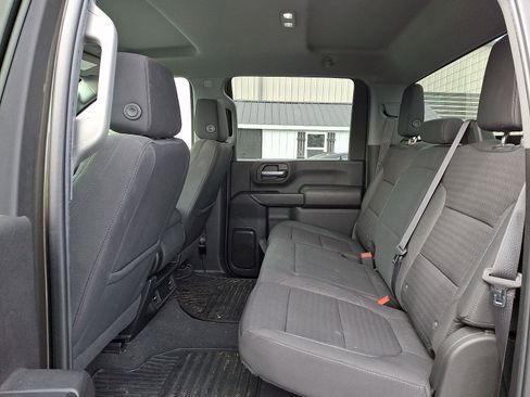 Used 2022 Chevrolet Silverado 2500 Custom w/ Custom Convenience Package image 21