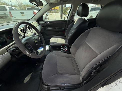 Used 2016 Chevrolet Impala Police image 11