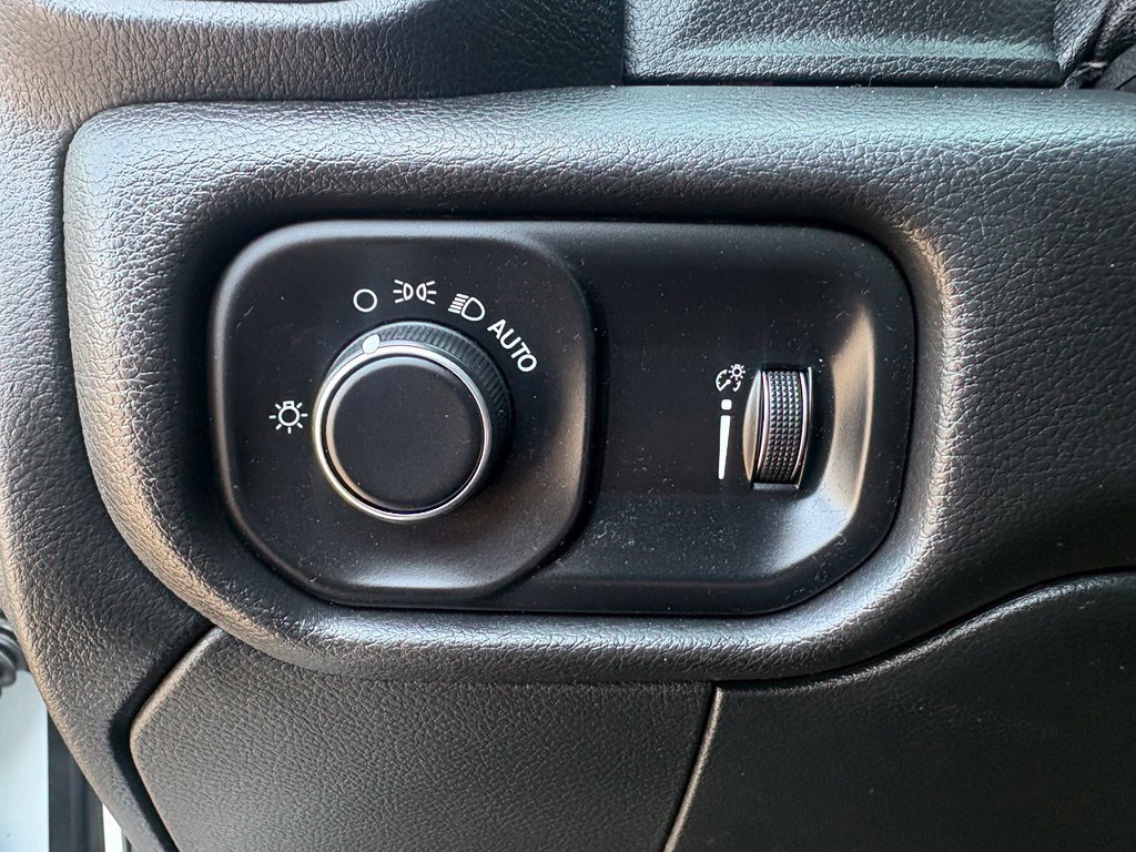 Used 2022 RAM 3500 Tradesman AWD/4WD image 14