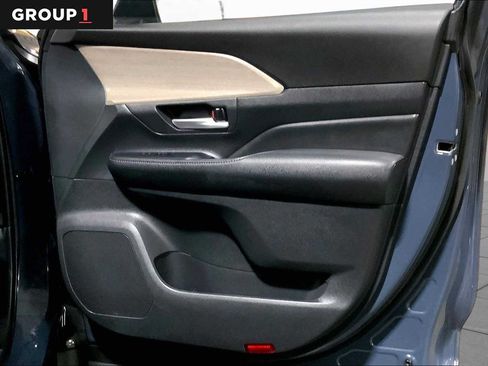 Certified 2024 Toyota Grand Highlander AWD image 23