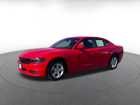 Used 2022 Dodge Charger SXT image 8