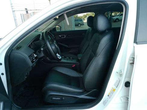 Used 2024 Honda Civic Touring image 15