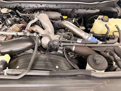Used 2023 Ford F250 Lariat w/ Lariat Ultimate Package AWD/4WD image 59