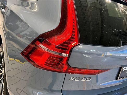 Used 2023 Volvo XC60 B5 Plus w/ Climate Package image 27