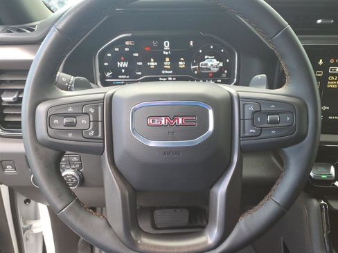 Used 2025 GMC Sierra 1500 AT4 AWD/4WD image 8