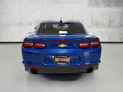 Used 2021 Chevrolet Camaro LT image 6