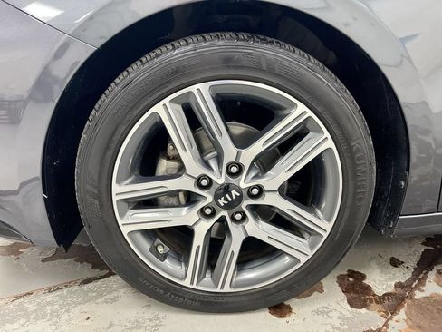 Used 2021 Kia Forte EX FWD image 28
