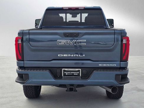 New 2026 GMC Sierra 2500 Denali Ultimate AWD/4WD image 4