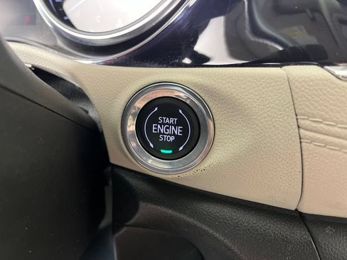 Certified 2023 Buick Encore GX Select FWD image 33