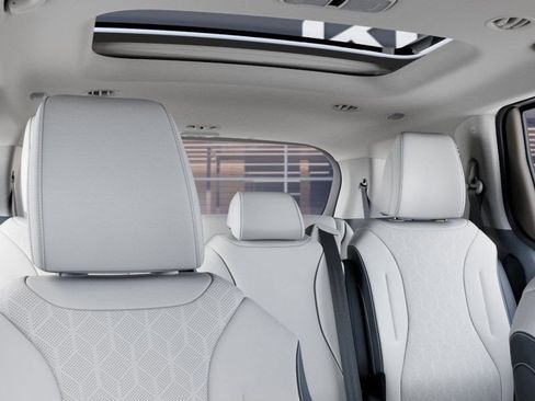 New 2026 Kia Carnival SX image 28