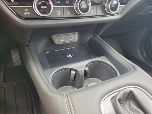New 2026 Honda HR-V EX-L image 24