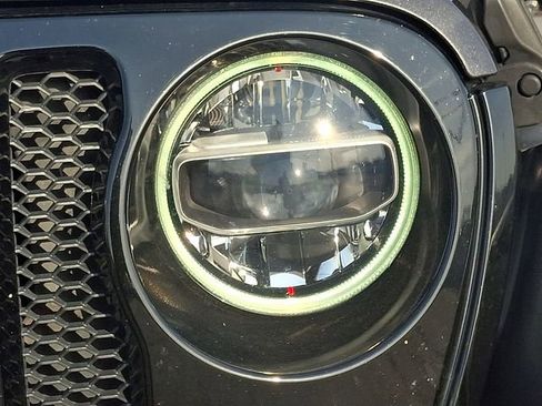 Used 2020 Jeep Wrangler Unlimited Sport image 8