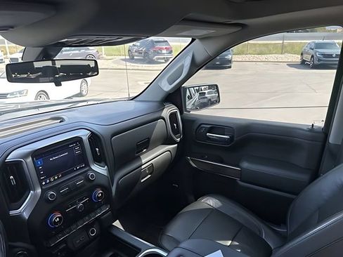 Used 2019 Chevrolet Silverado 1500 LT Trail Boss AWD/4WD image 21