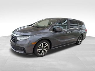 Used 2021 Honda Odyssey Touring video 1