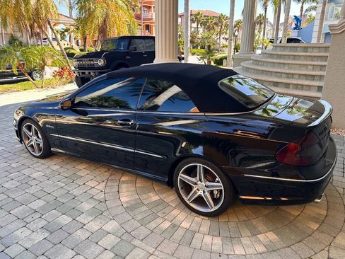 Used 2007 Mercedes-Benz CLK 63 AMG Cabriolet image 40