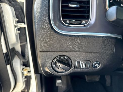 Used 2021 Dodge Charger SXT w/ Leather Interior Group image 24