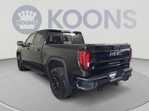 Used 2022 GMC Sierra 1500 AT4 w/ AT4 Premium Package AWD/4WD image 4