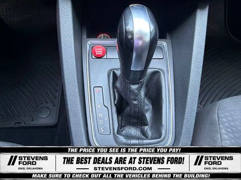 Used 2016 Volkswagen Jetta SE FWD image 24