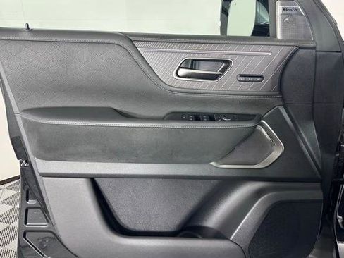 Certified 2025 INFINITI QX80 Autograph w/ Autograph Exterior Package image 14