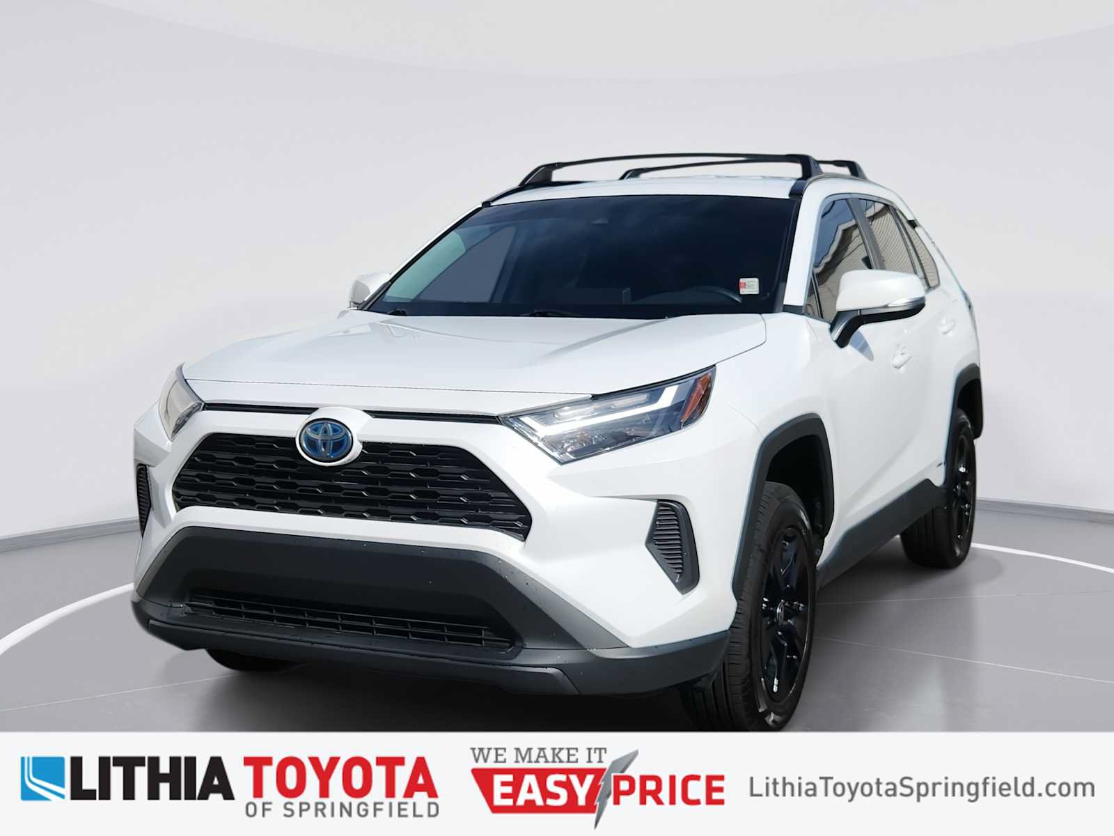 Certified 2024 Toyota RAV4 XLE AWD/4WD image 1