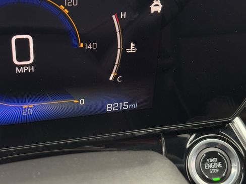 Used 2025 Chevrolet Trax RS image 15