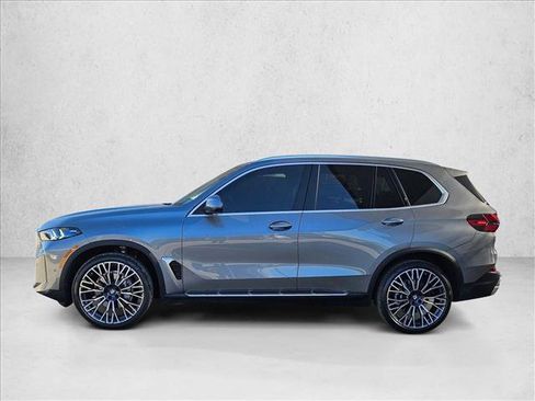 Used 2026 BMW X5 xDrive40i w/ Premium Package AWD/4WD image 5