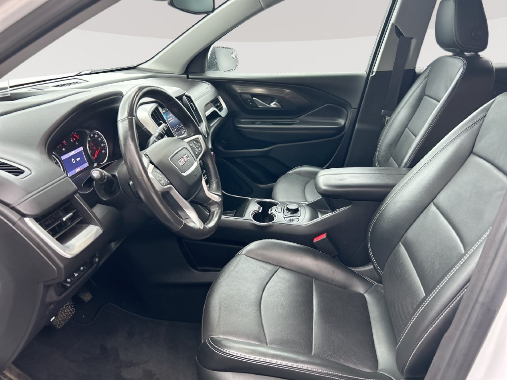 Used 2022 GMC Terrain SLT w/ Tech Package AWD/4WD image 23