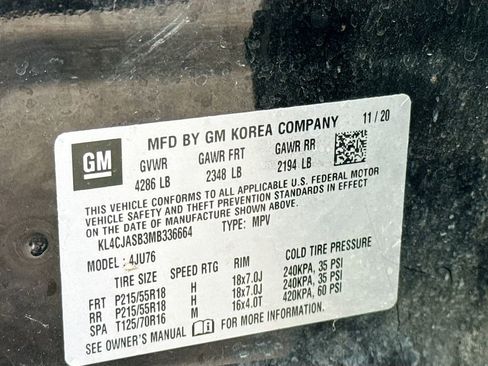 Used 2021 Buick Encore Preferred image 30