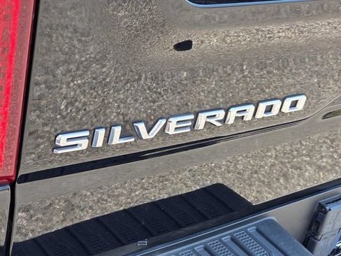 Used 2022 Chevrolet Silverado 1500 LT w/ All Star Edition Plus AWD/4WD image 44
