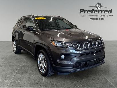 Used 2023 Jeep Compass Latitude