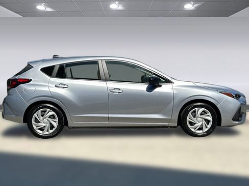 Used 2025 Subaru Impreza 2.0i AWD/4WD image 7