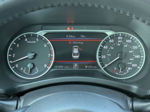 Used 2021 Nissan Sentra SV FWD image 25