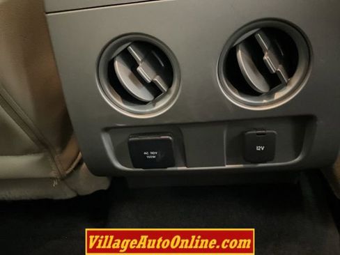 Used 2014 Ford F150 Lariat w/ Equipment Group 502A Luxury image 44