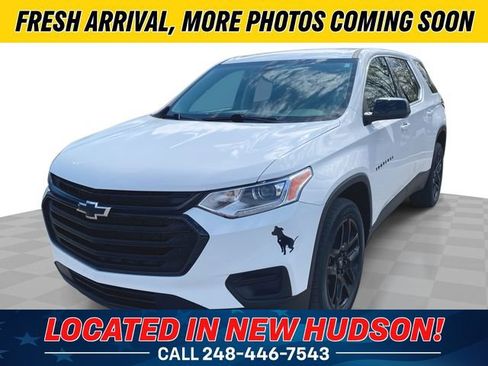 Used 2021 Chevrolet Traverse LS w/ LPO, Blackout Package FWD image 1