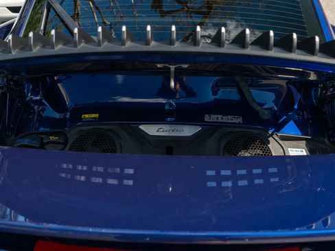 Used 2021 Porsche 911 Turbo image 38