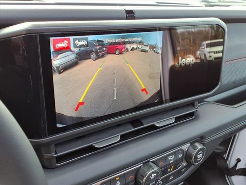 New 2026 Jeep Wrangler Unlimited Rubicon image 23