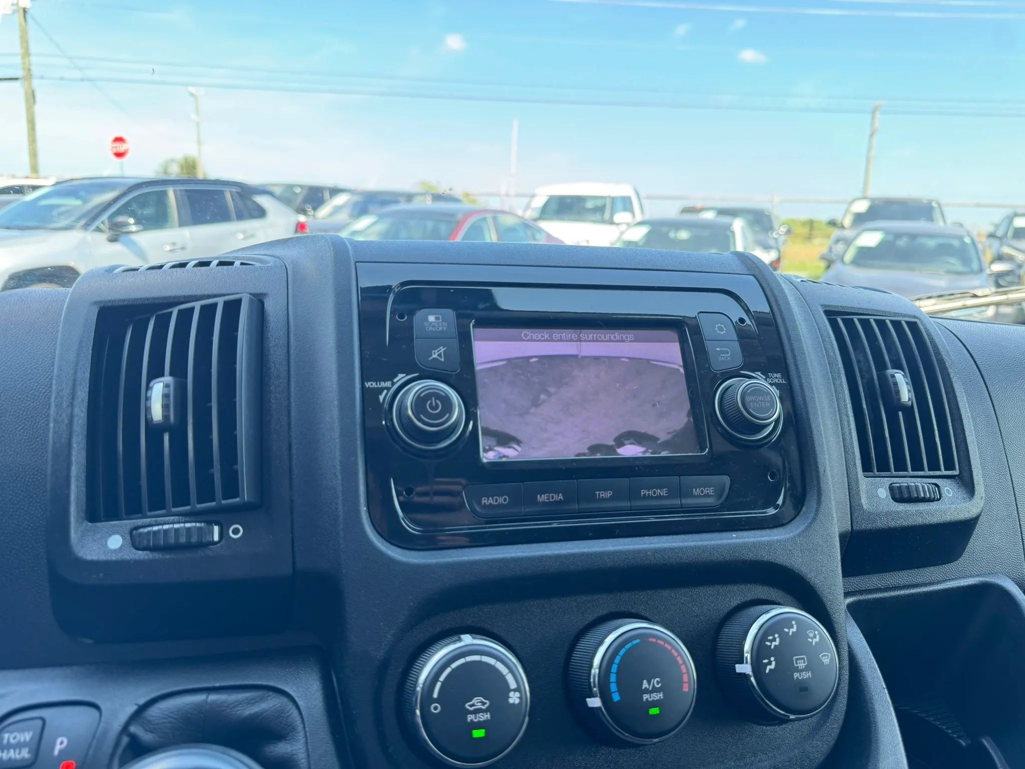 Used 2021 RAM ProMaster 2500 FWD image 16