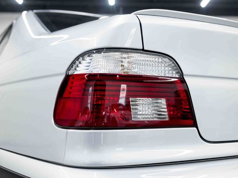Used 2002 BMW M5 RWD image 31