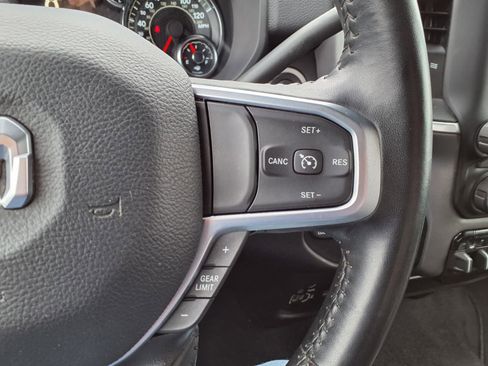 Used 2024 RAM 2500 Big Horn AWD/4WD image 23